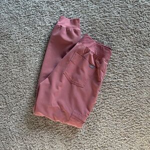 Figs Mauve Zamora pants small